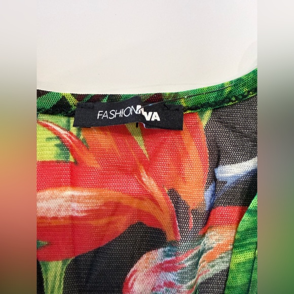 Fashion Nova Kimono Duster Swimsuit Cover Up Resortwear Beach Size Medium - Picture 2 of 5